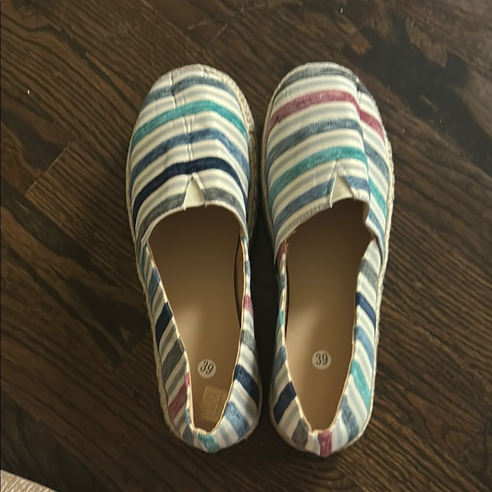 Striped Women's Flats